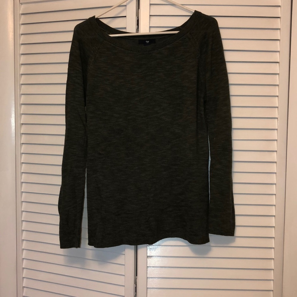 Dark olive colored fine knit gap sweater